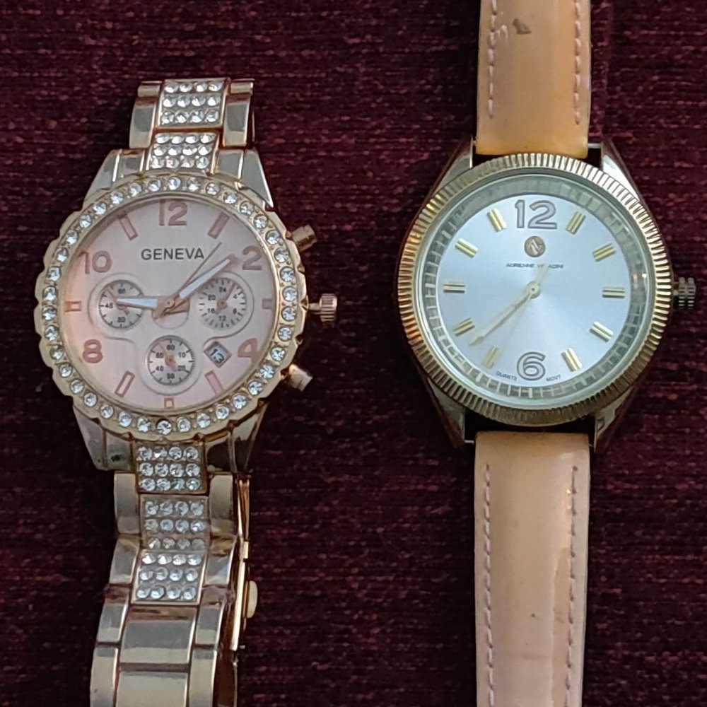 Amaze-Zing (B1)Sale!!: #99 Geneva/Adrienne Vittadini Combo